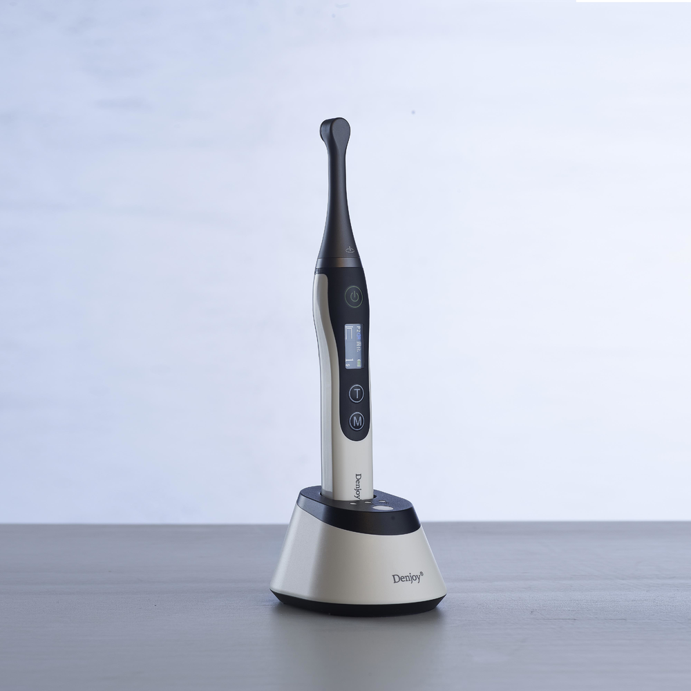 Denjoy iCure LED curing light offering 1S fast curing